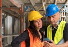 פתרונות חכמים לניסור וקידוח בטון מעקה בטיחות למרפסת